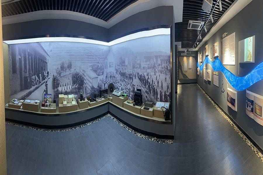 校史展廳建設(shè),職業(yè)技術(shù)學(xué)院校史展廳設(shè)計(jì),職業(yè)技術(shù)學(xué)院校史展館施工